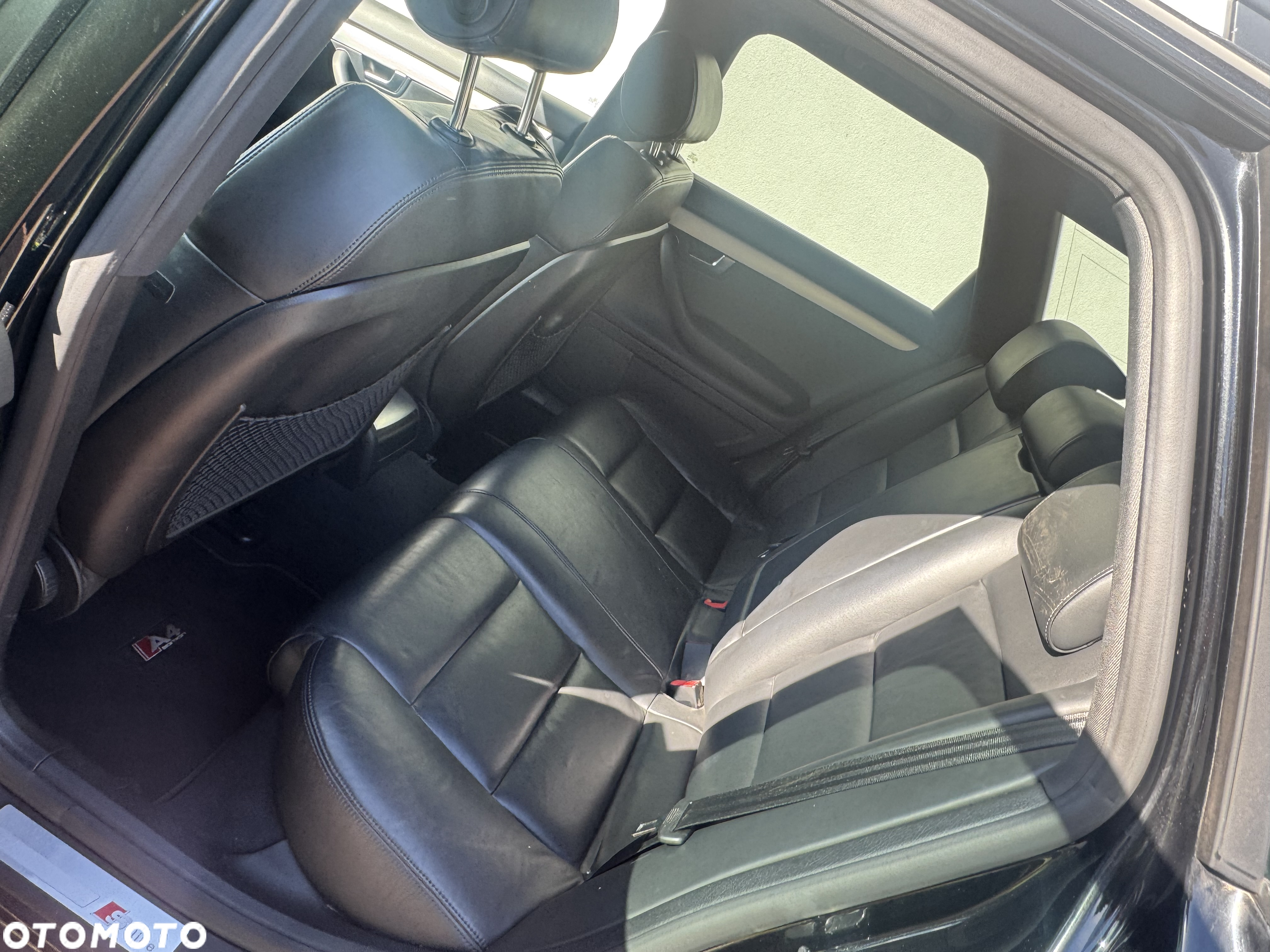 Audi A4 Avant 2.7 TDI DPF - 11