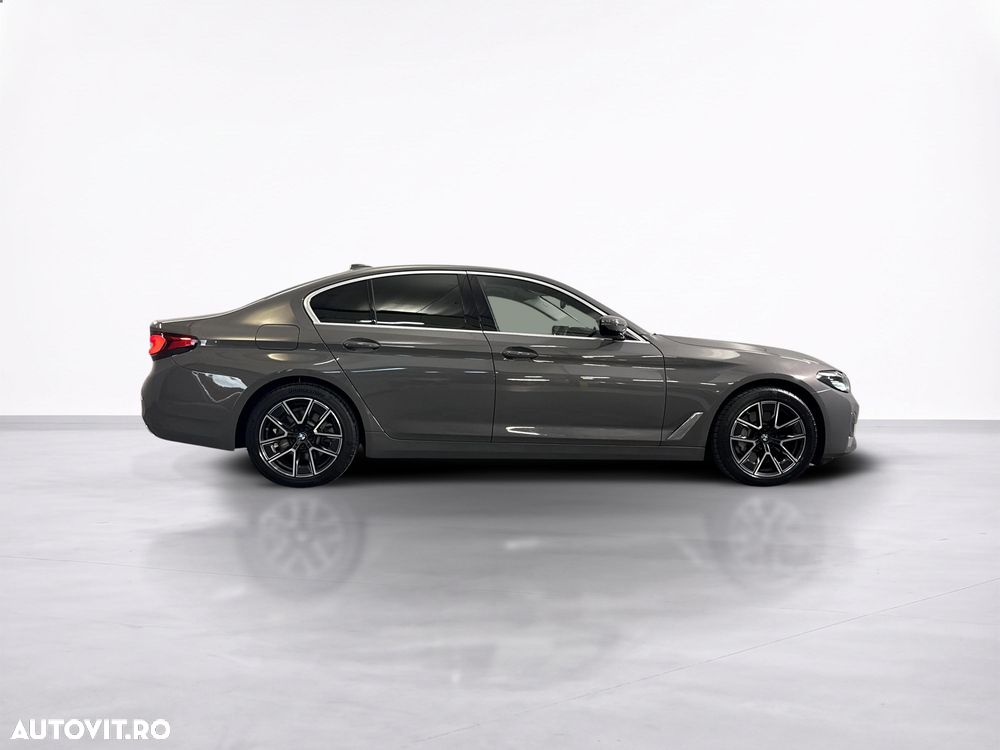 BMW Seria 5 530e xDrive AT PHEV - 7