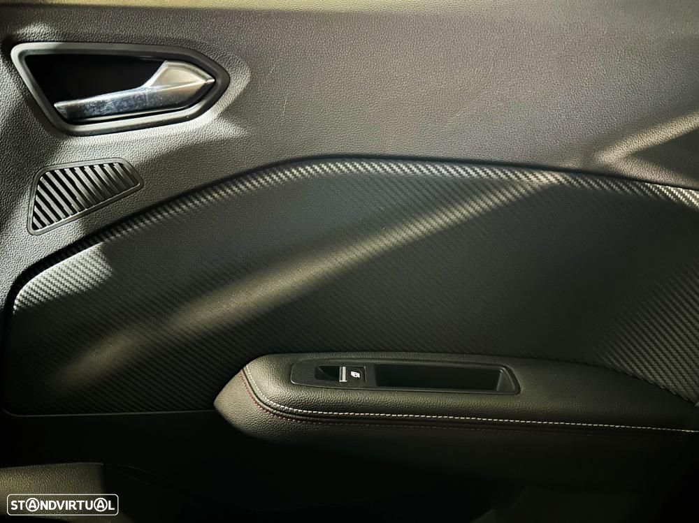 Renault Clio 1.0 TCe RS Line - 31