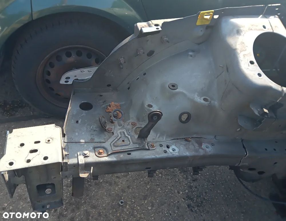 Peugeot 407 podluznica cwiartka przod przednia Prawa - 3
