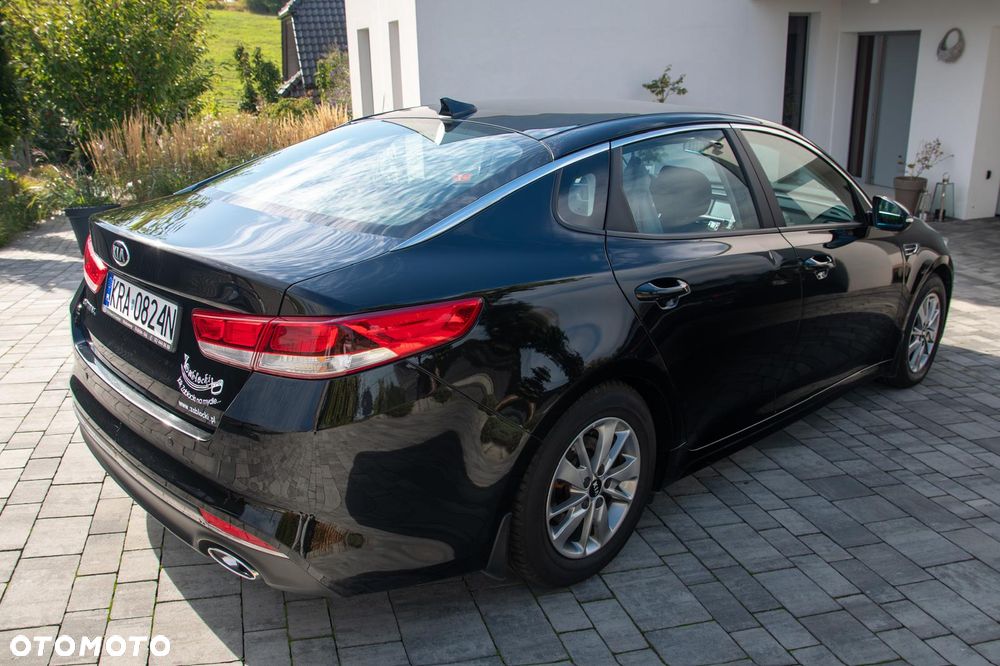 Kia Optima - 3
