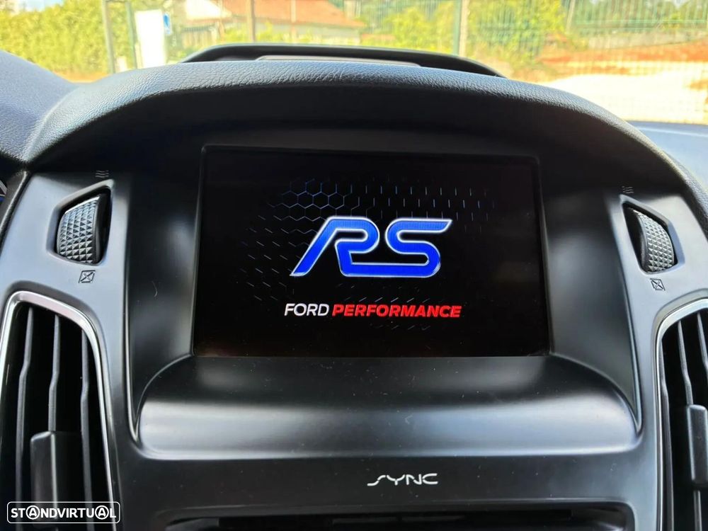 Ford Focus - 23
