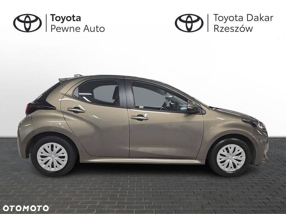 Toyota Yaris - 6
