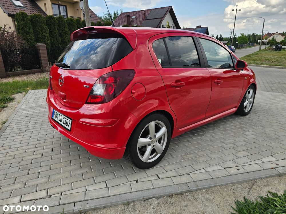 Opel Corsa 1.6T GSI - 5