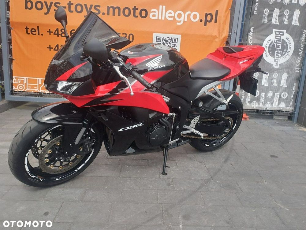 Honda CBR - 11