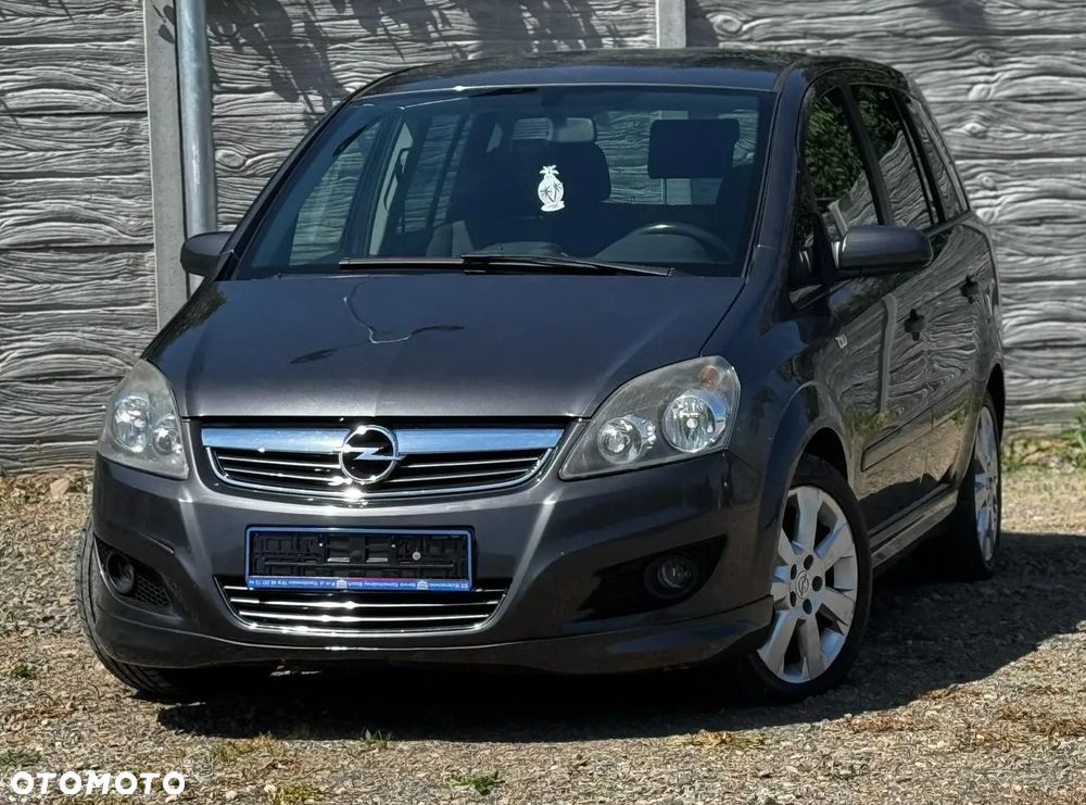 Opel Zafira 1.8 Essentia - 28