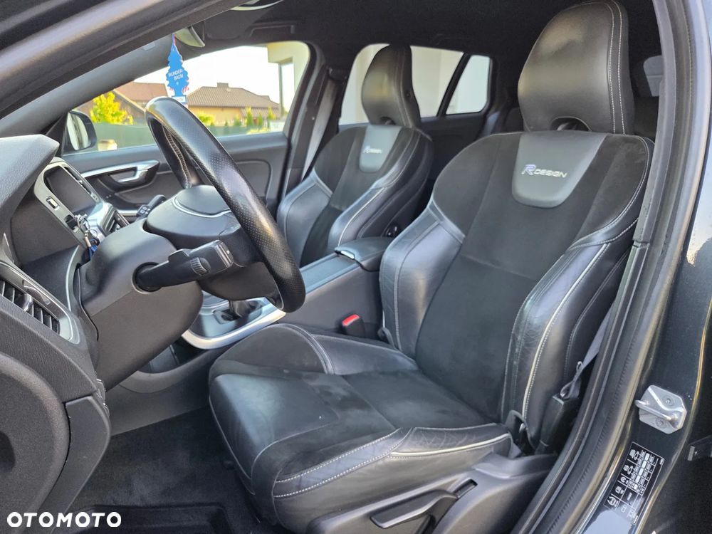 Volvo V60 D4 Drive-E R-Design Summum - 14