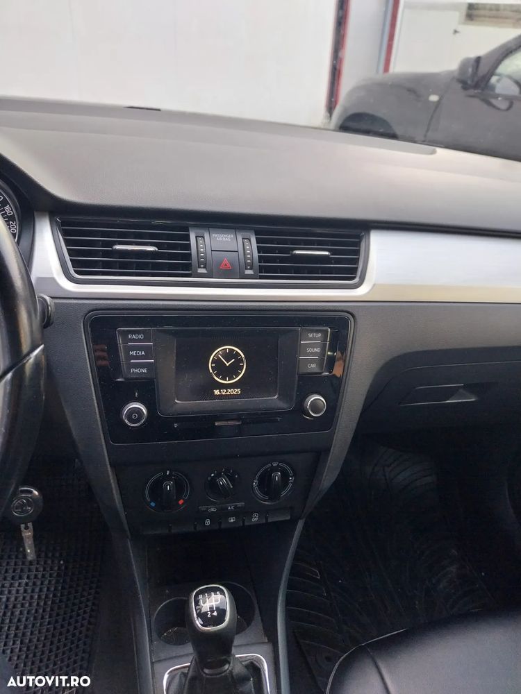 Skoda RAPID 1.6 TDI Style - 12