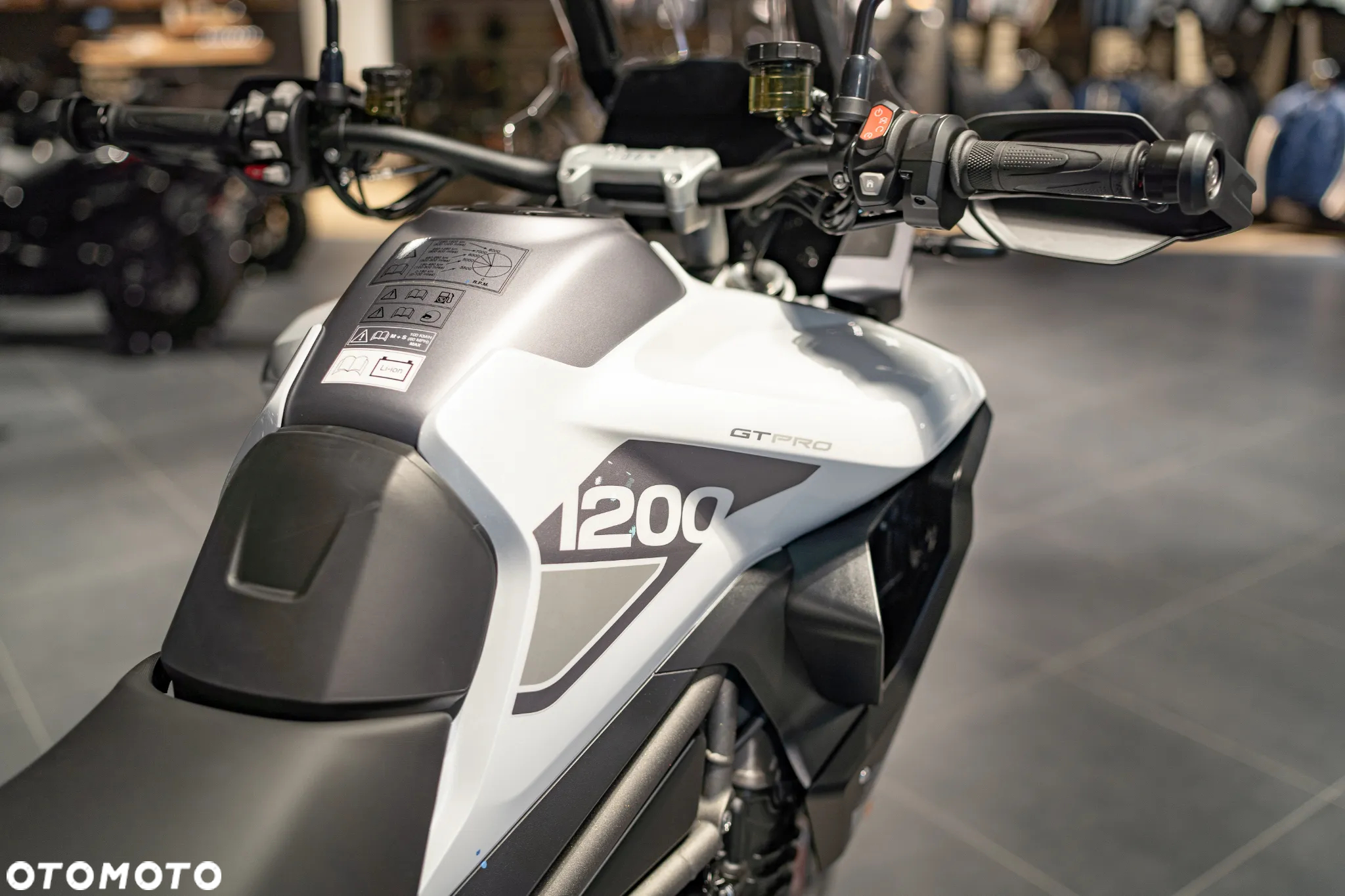 Triumph Tiger - 18