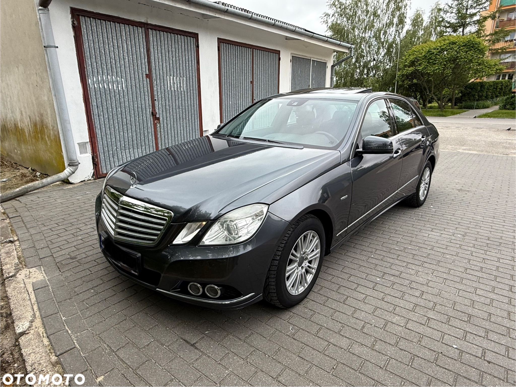 Mercedes-Benz Klasa E - 12
