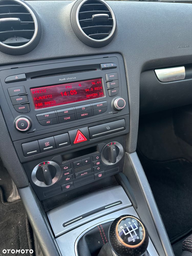 Audi A3 3-drzwiowe 1.6 S Line Sportpaket plus - 23