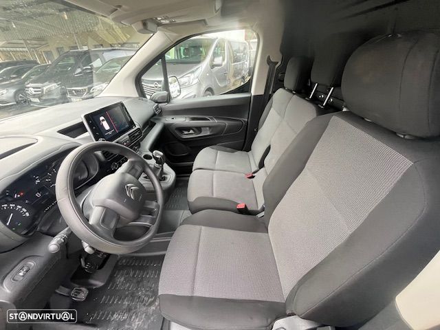 Citroën BERLINGO 100CV COM AC - 8