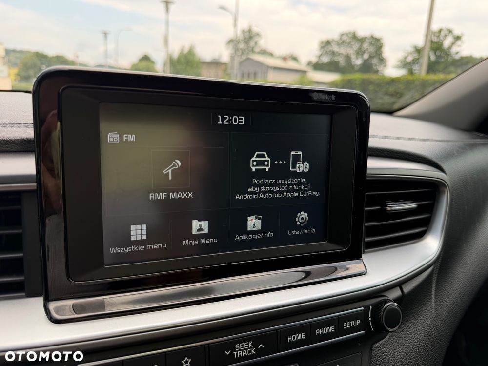 Kia Ceed 1.4 CVVT Dream-Team Edition - 37