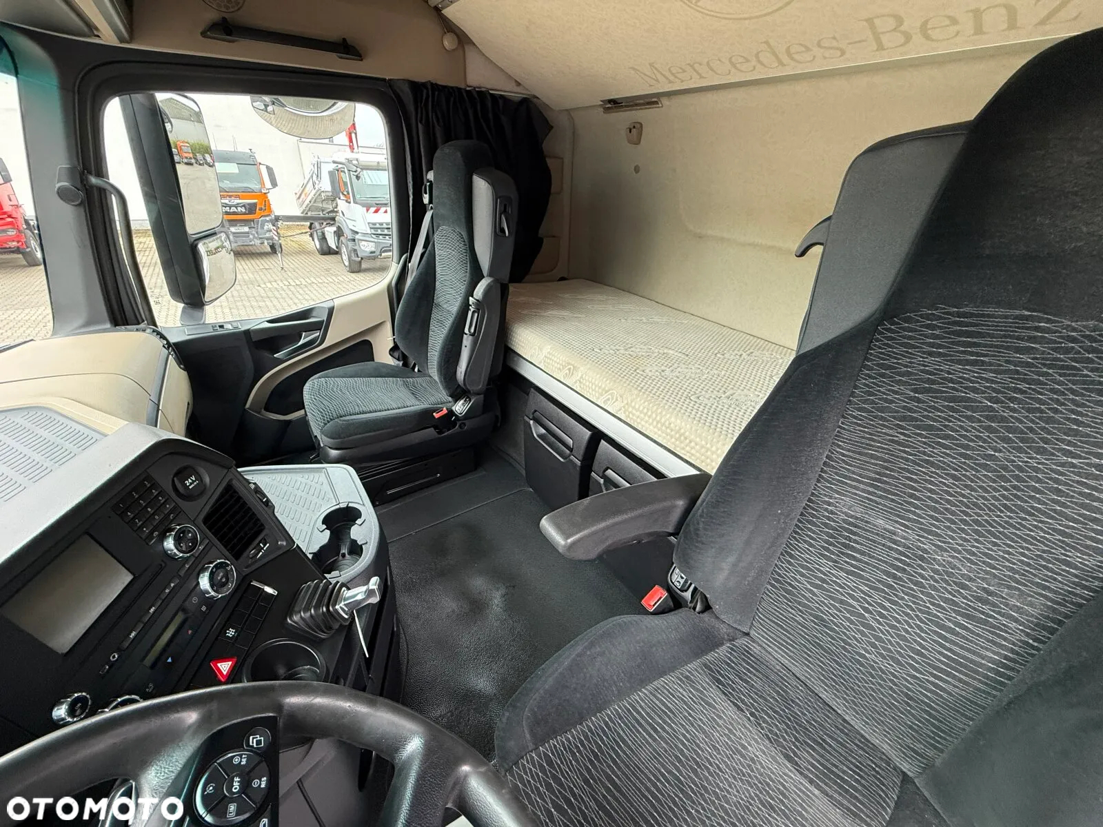 Mercedes-Benz ACTROS 1845 4x2 EURO6 CIĄGNIK SIODŁOWY Z HYDRAULIKĄ WYWROTU - 9