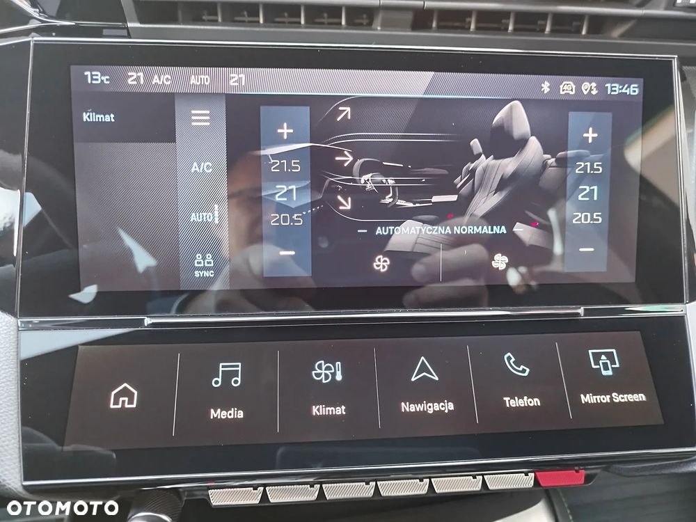 Peugeot 308 1.2 mHEV GT S&S e-DCS6 - 26