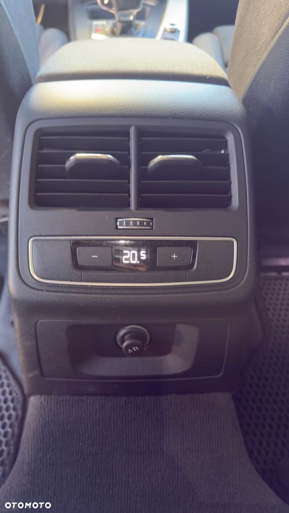 Audi A4 Avant - 22