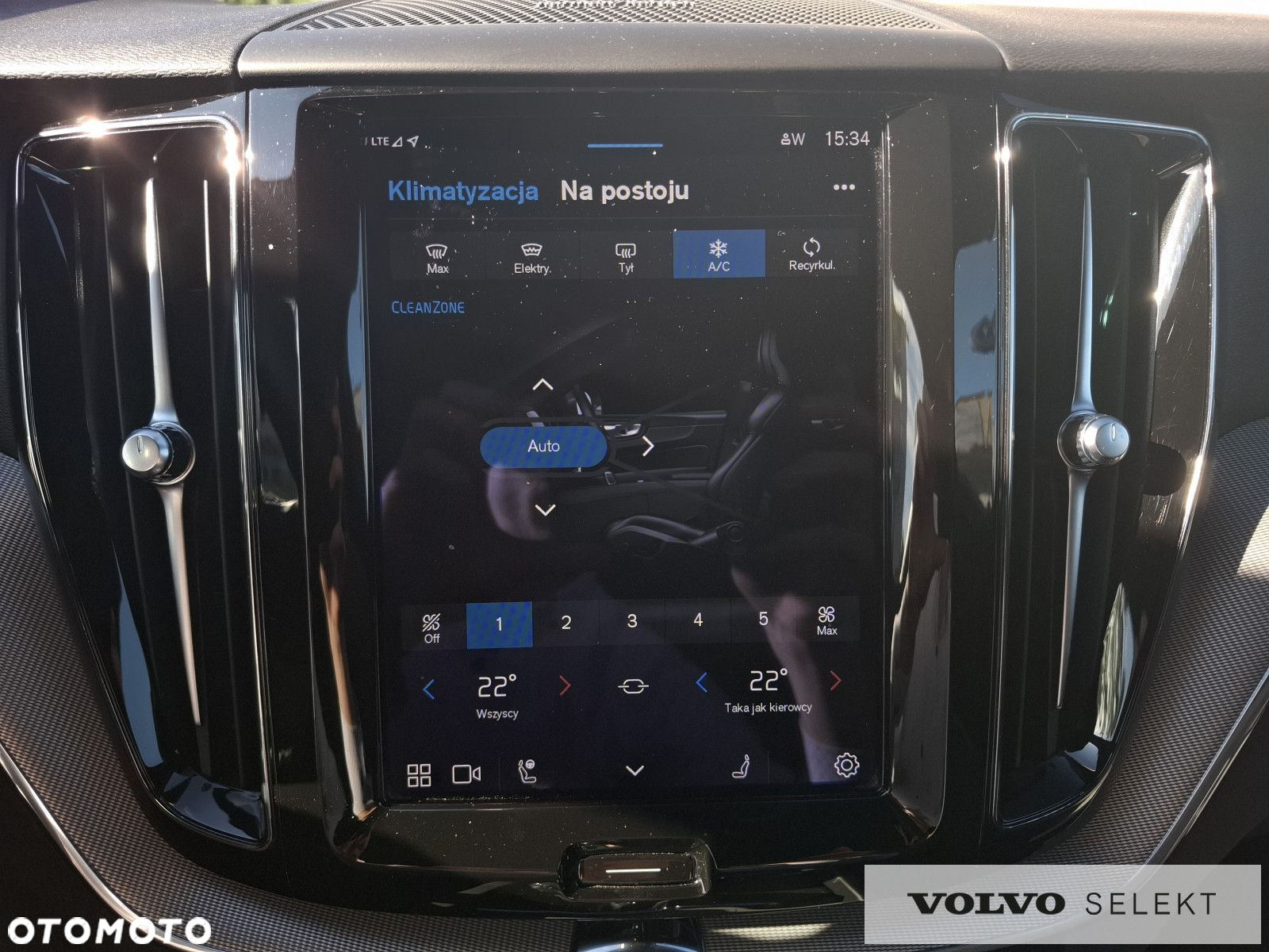 Volvo XC 60 - 21
