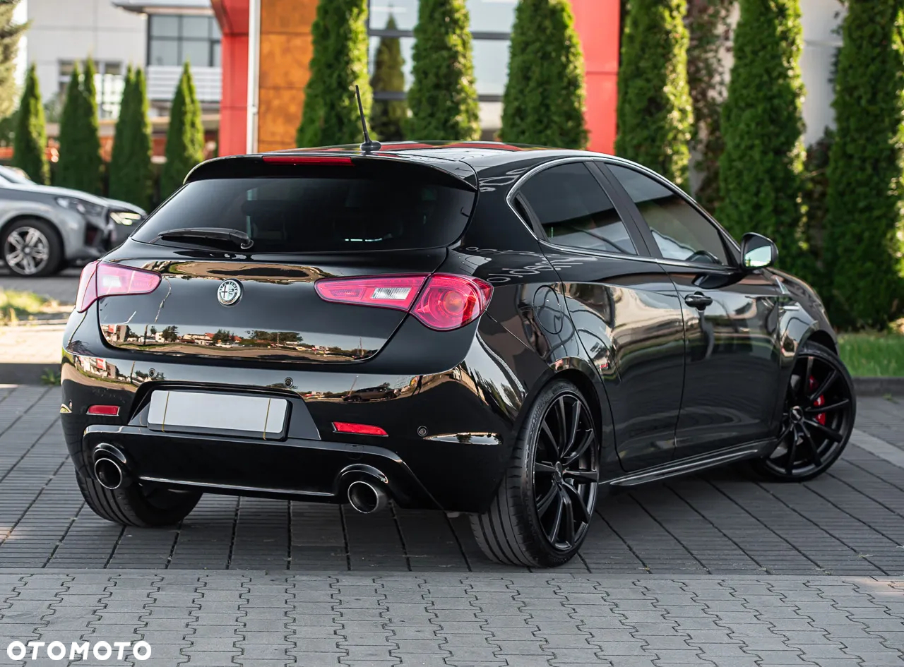 Alfa Romeo Giulietta 1.8 TBi 16V TCT Quadrifoglio Verde - 13