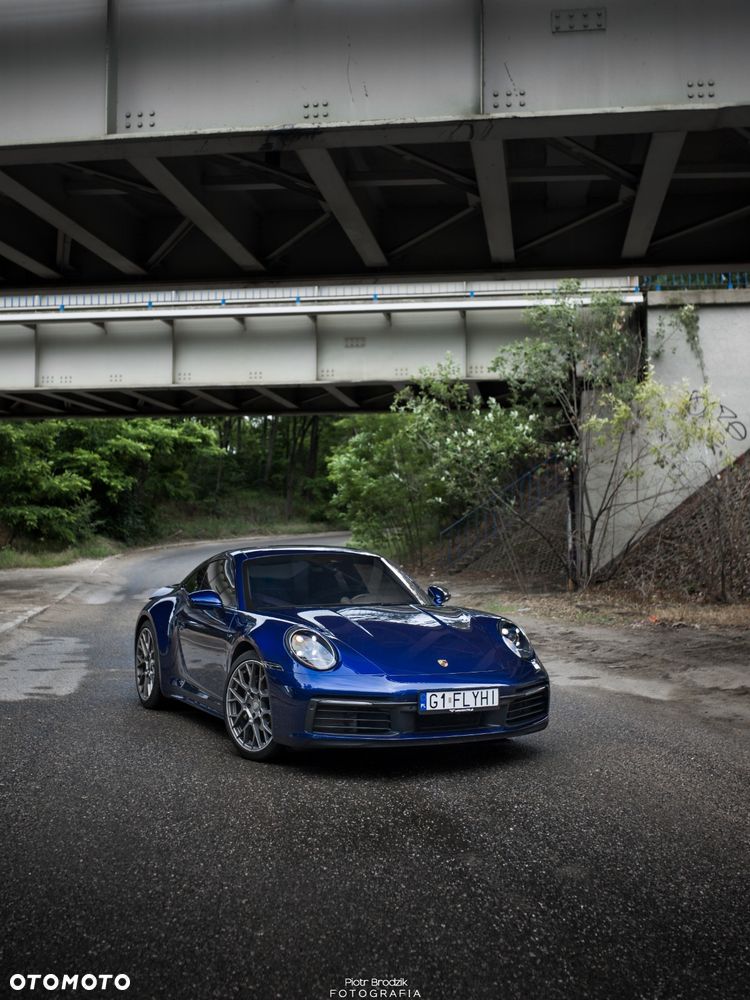 Porsche 911 Carrera - 1