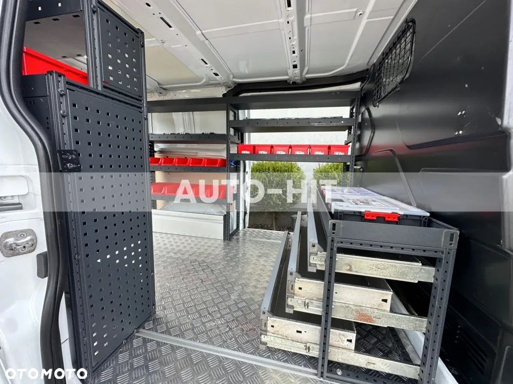 Ford Transit - 17