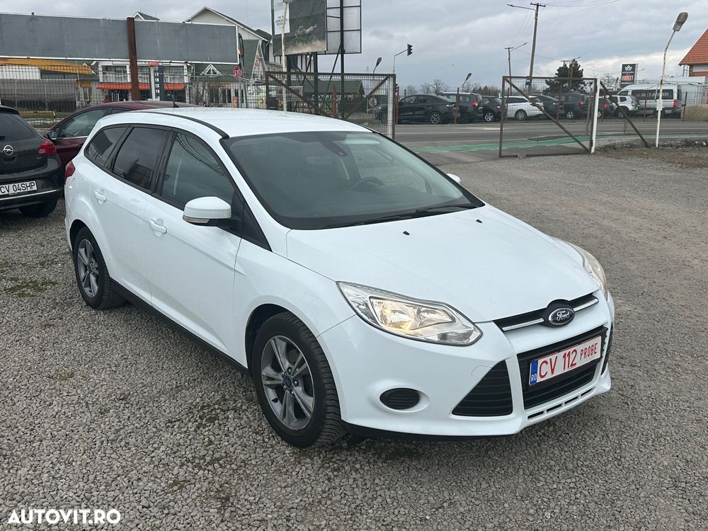 Ford Focus 1.0 EcoBoost Start-Stopp-System TREND - 2