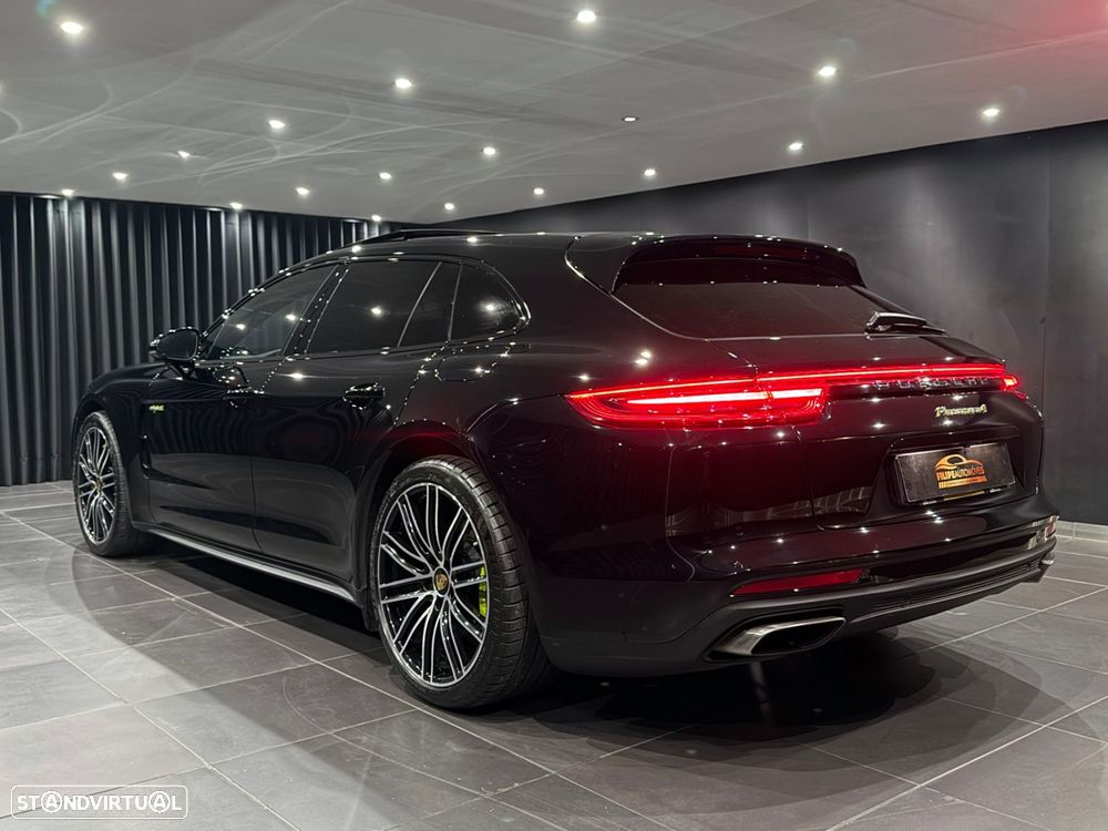 Porsche Panamera Sport Turismo 4 E-Hybrid - 6