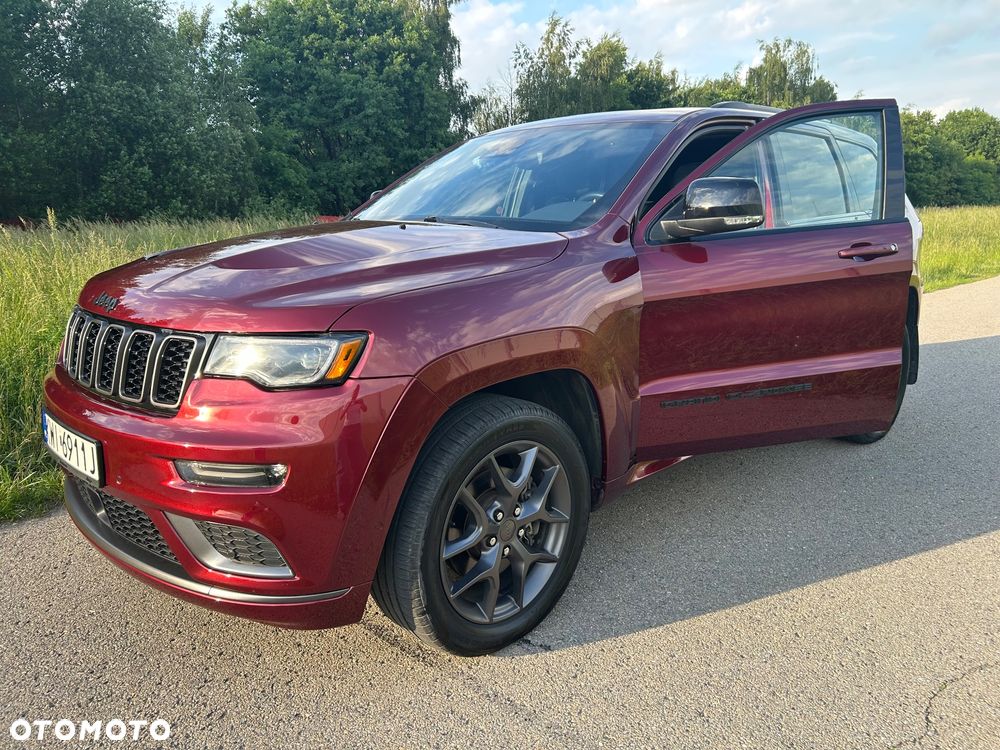 Jeep Grand Cherokee - 19