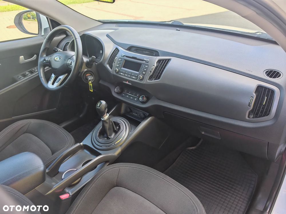 Kia Sportage 1.7 CRDI 2WD Vision - 6