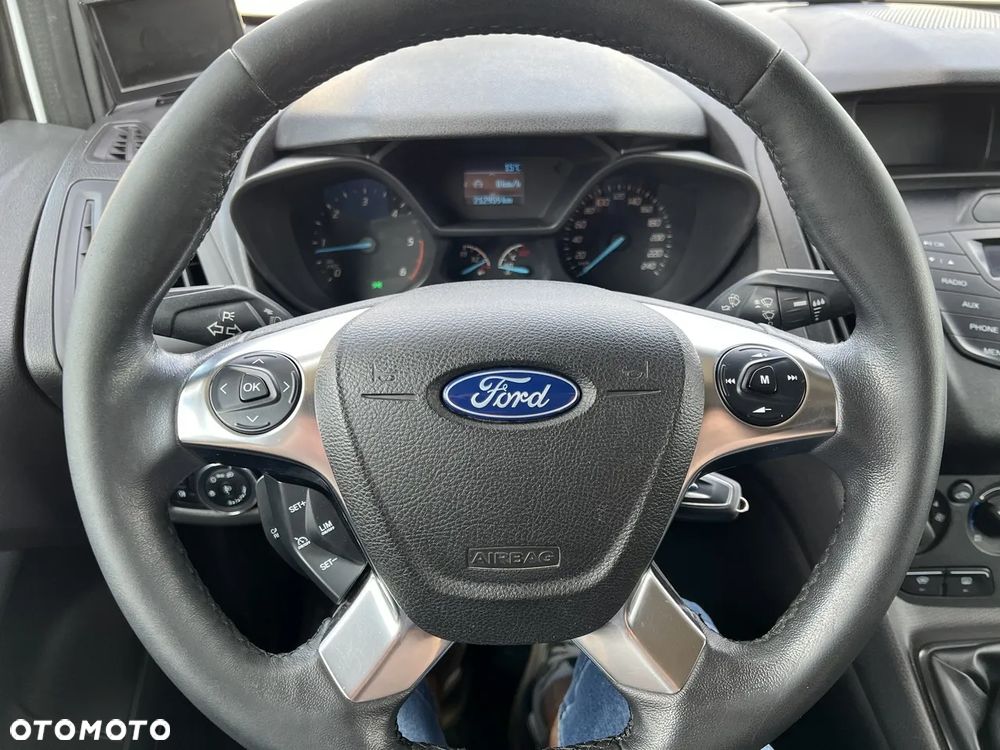 Ford Transit Connect - 15