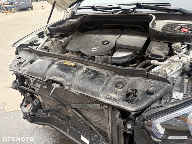 Mercedes-Benz GLE - 9