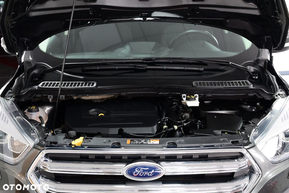 Ford Kuga 1.5 EcoBoost FWD Titanium ASS GPF - 8