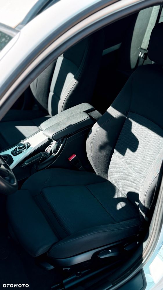 BMW Seria 3 320d - 16