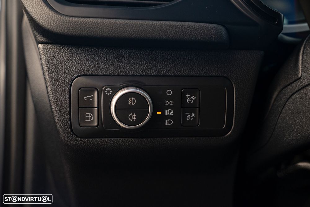 Ford Kuga 2.5 PHEV ST-Line X Graphite Tech - 11