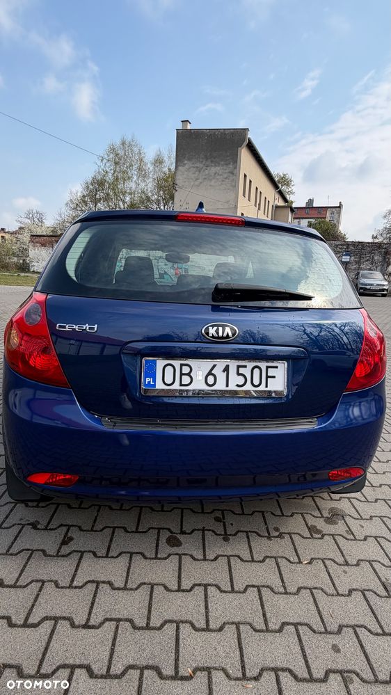 Kia Ceed 1.4 L - 4