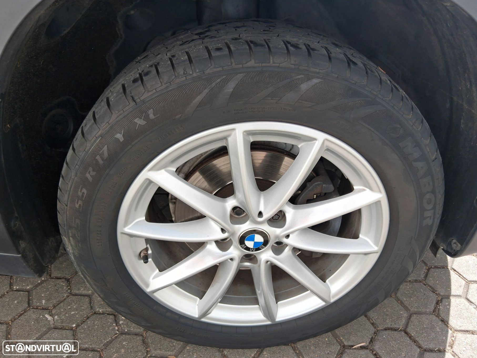 BMW X1 16 d sDrive Advantage - 28