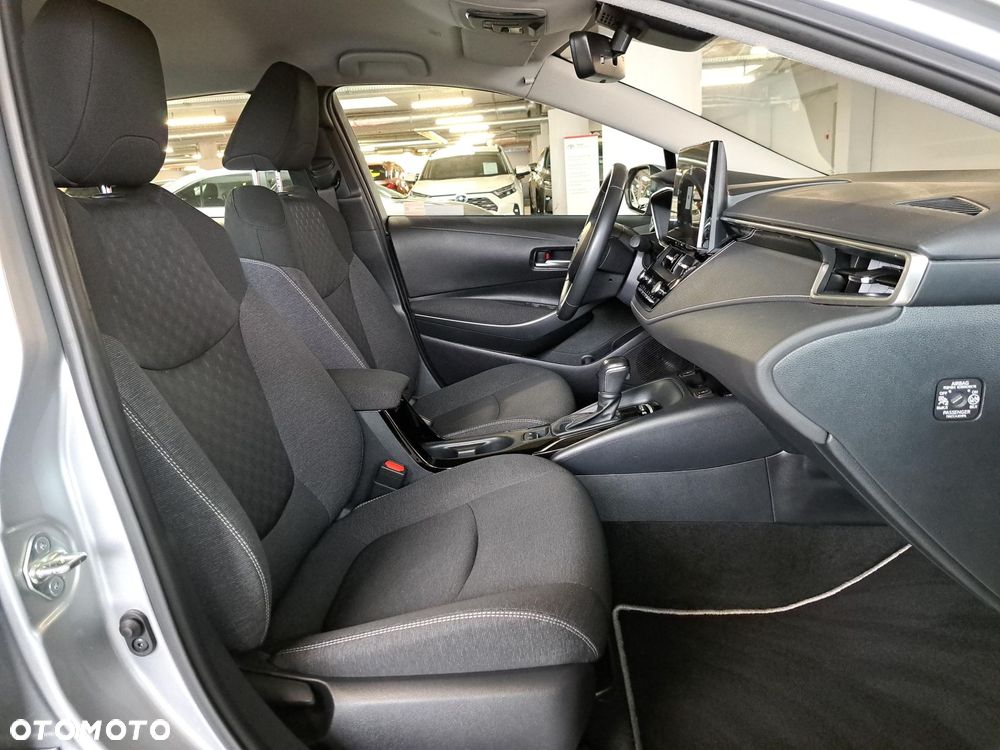 Toyota Corolla 1.8 Hybrid Comfort - 16