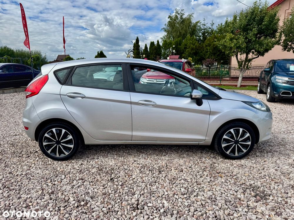 Ford Fiesta - 28