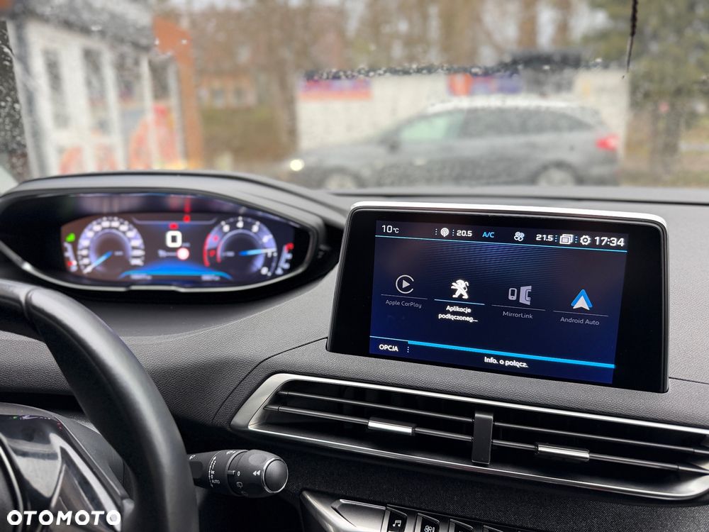 Peugeot 3008 1.2 PureTech Allure S&S - 33