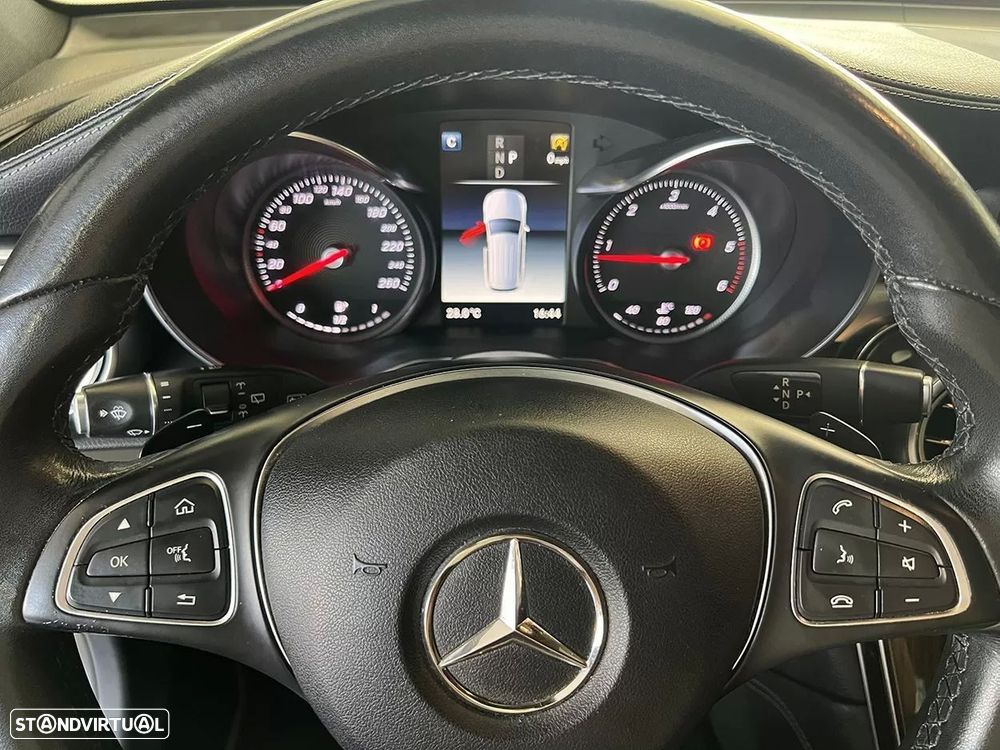 Mercedes-Benz GLC 220 d 4Matic 9G-TRONIC - 20