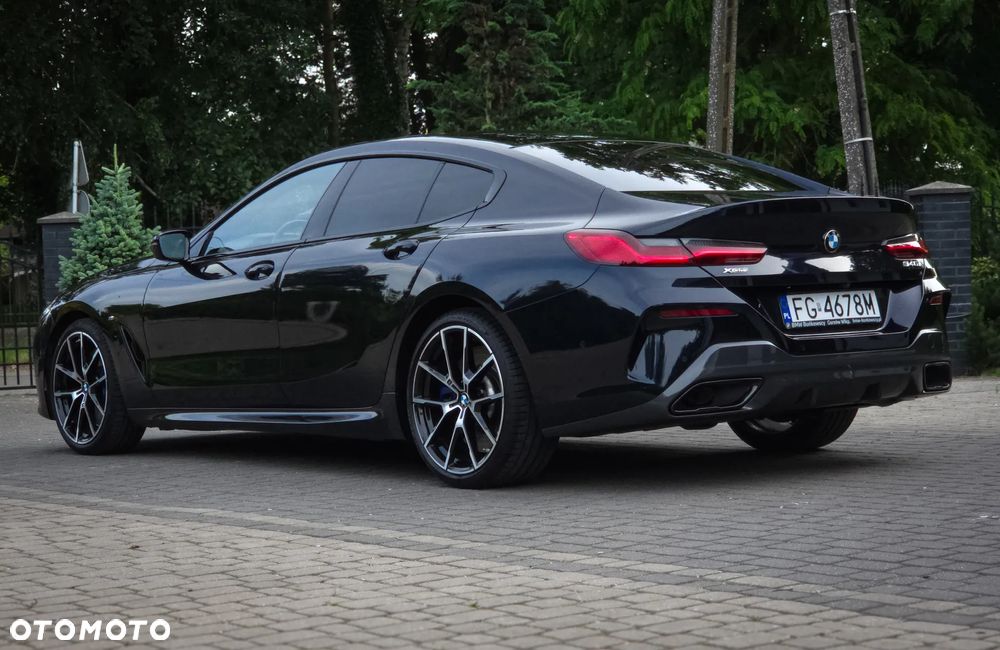 BMW Seria 8 840i - 7