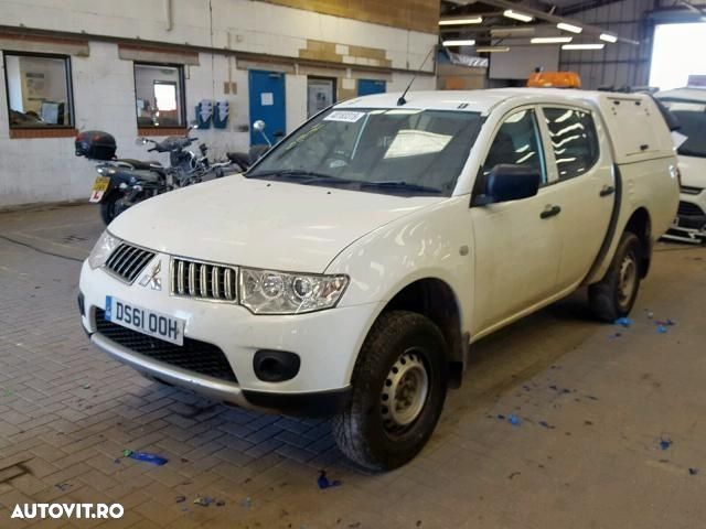 Dezmembrez Mitsubishi L200 2.5 diesel 2012 - 1