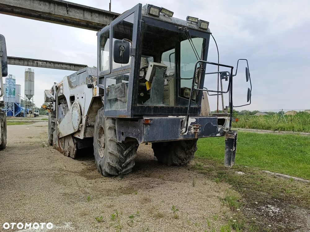 Wirtgen WR 2000 - 5
