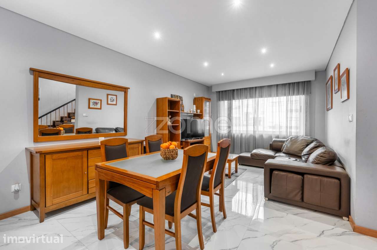 Moradia T4 c/ 275 m2 |Logradouro|Garagem|Anexos| Senhora da Hora - Grande imagem: 5/40