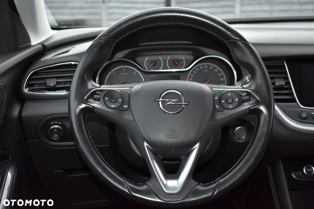 Opel Grandland X 1.6 D Start/Stop INNOVATION - 28