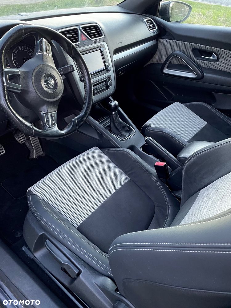 Volkswagen Scirocco 2.0 TDI - 5