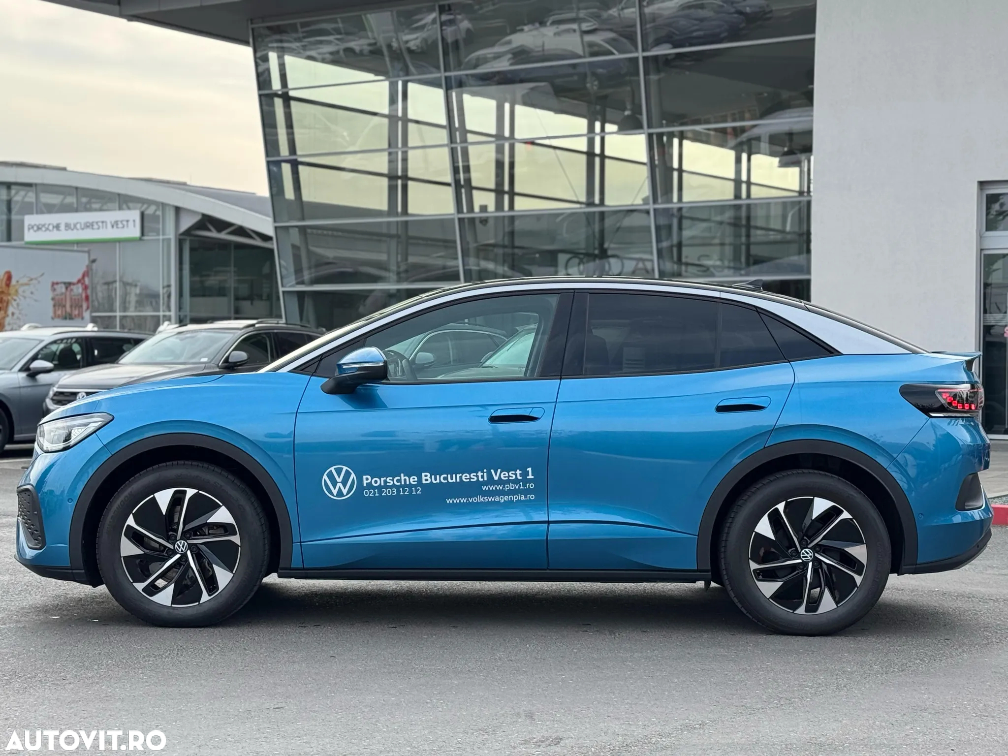 Volkswagen ID.5 77 kWh Pro Advanced - 2