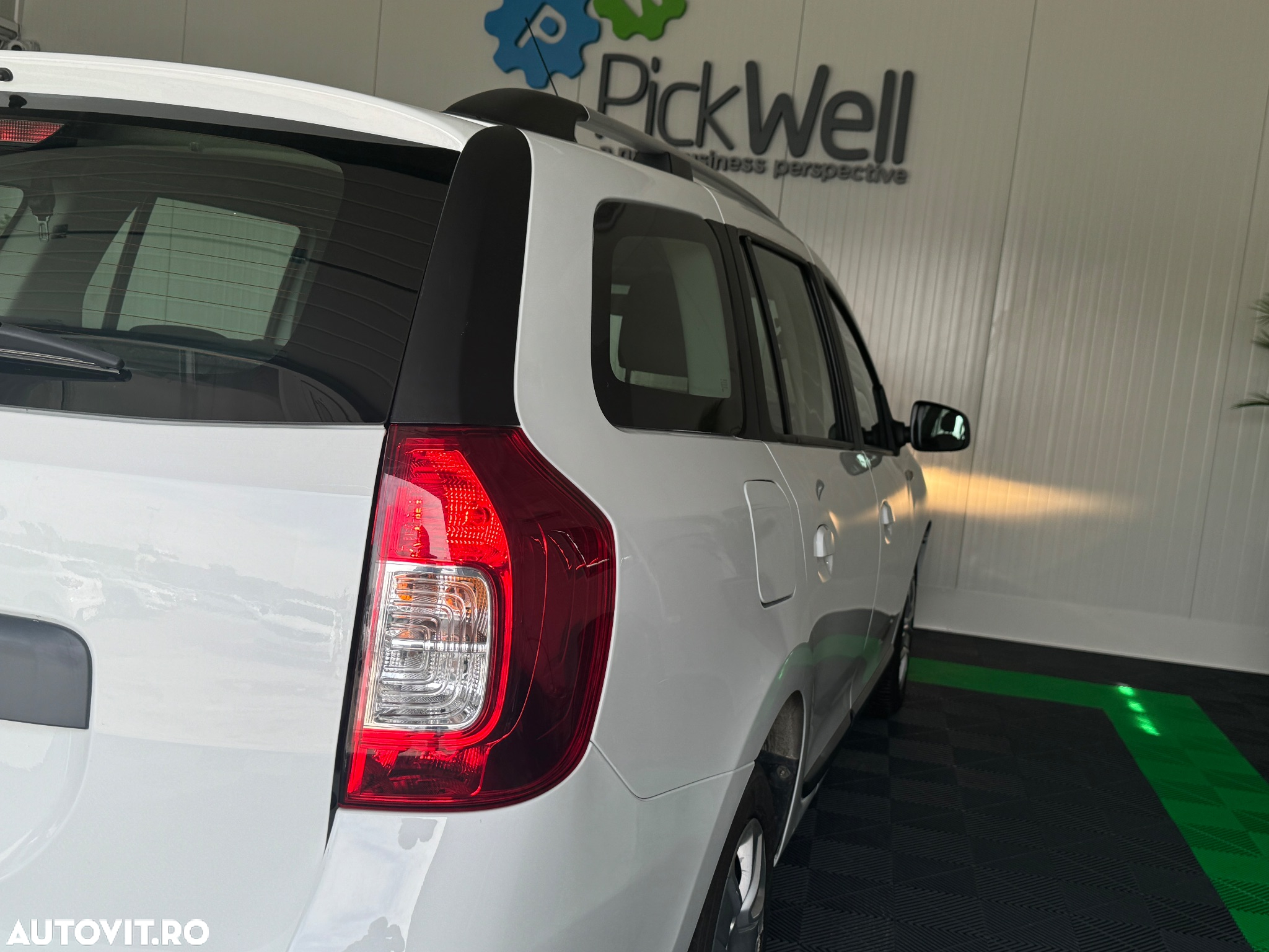 Dacia Logan MCV 1.5 Blue dCi Laureate - 8