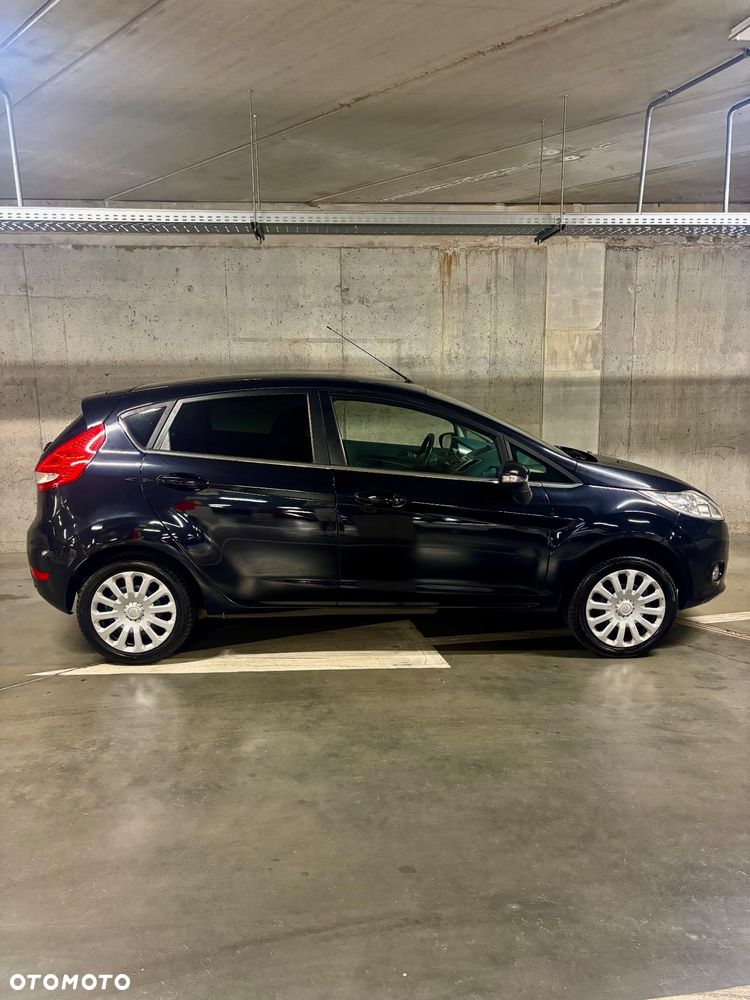 Ford Fiesta - 9