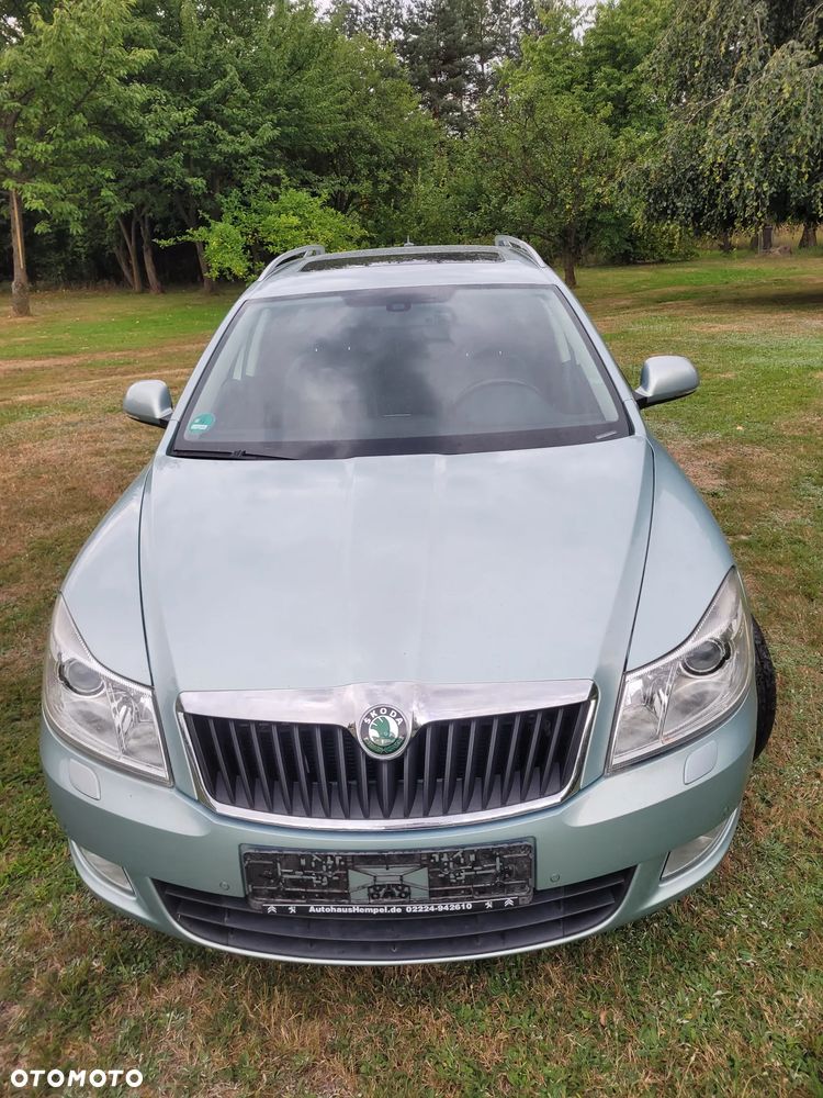 Skoda Octavia - 2