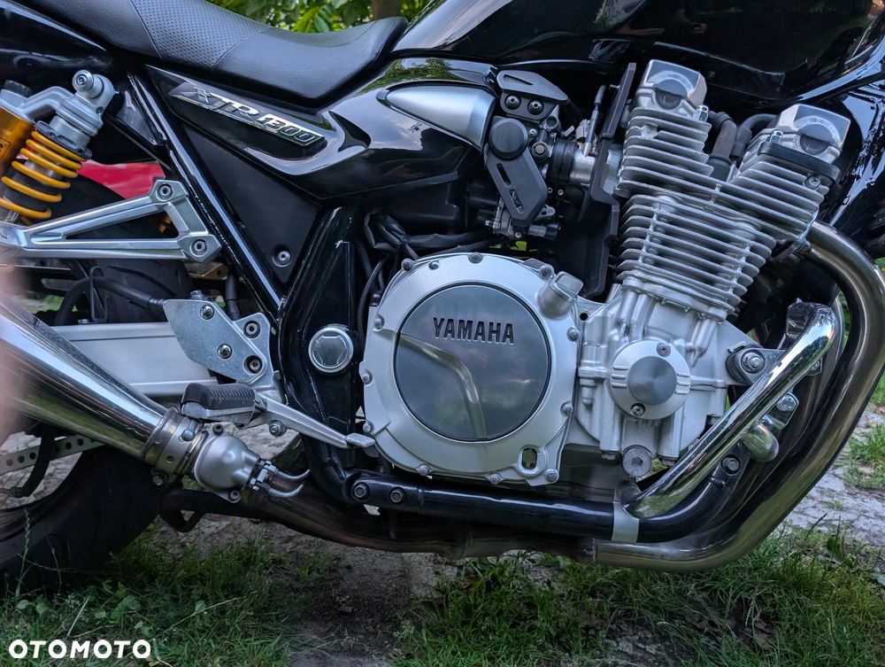 Yamaha XJR - 6